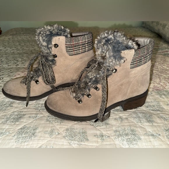 Sam Edelman Darrah 2 Women’s Size 8.5 Suede Taupe Fur Combat Ankle Boots NWOT - Picture 6 of 8